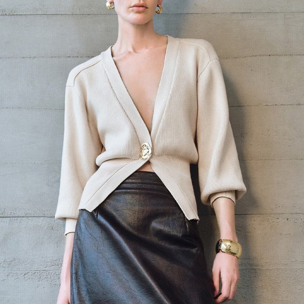 Urban Revivo V-Neck Knitted Cardigan Sweater Nude Beige Gold Button Small